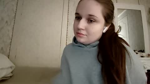 Anna online show from December 4, 6:24 am