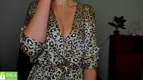 Anna online show from October 18, 5:33 am