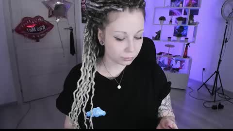 Snapshot of annanebula chatting on October 4, 4:38 pm Anna online show from October 4, 4:38 pm