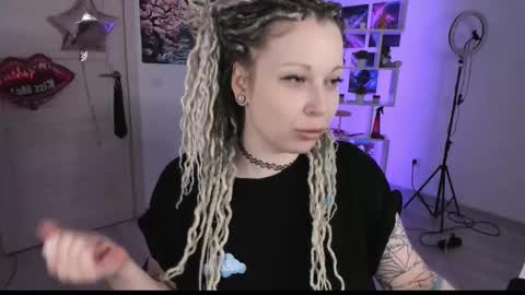 Snapshot of annanebula chatting on October 1, 4:50 pm Anna online show from October 1, 4:50 pm