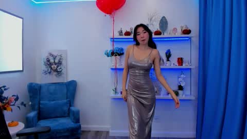 Anna online show from October 24, 8:20 pm