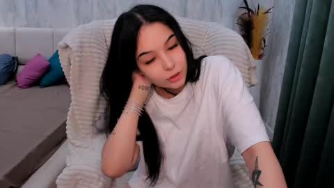 Anna online show from October 6, 11:28 am