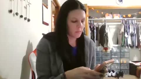 anne online show from October 27, 2:06 pm