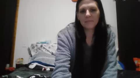 anne online show from December 1, 11:36 pm