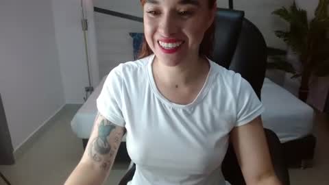 anne_blake online show from June 11, 3:04 am
