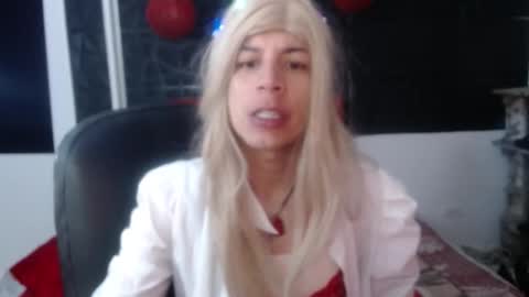 Anne online show from October 25, 10:03 am