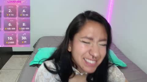 Snapshot of anne_nicholson chatting on September 19, 4:22 pm Anne  online show from September 19, 4:22 pm