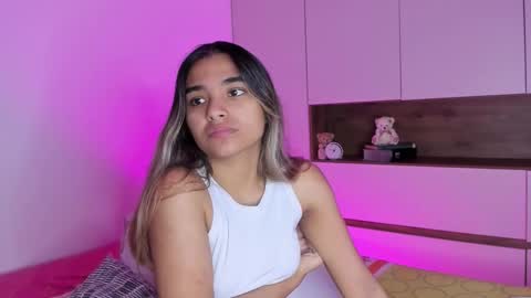 Anne online show from March 7, 4:01 am