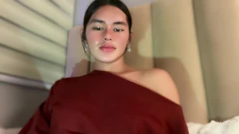 Kim online show from December 14, 1:28 pm