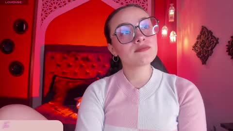 Anne  online show from December 30, 8:58 pm