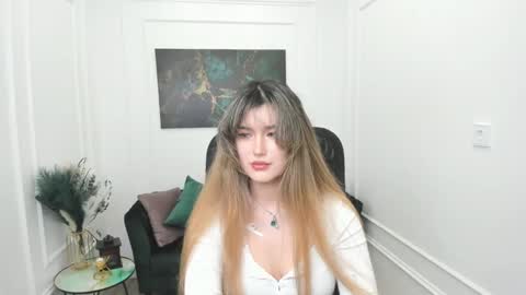 annetli online show from April 21, 3:46 am