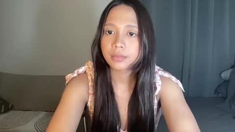 Annette 03 online show from December 5, 1:53 pm