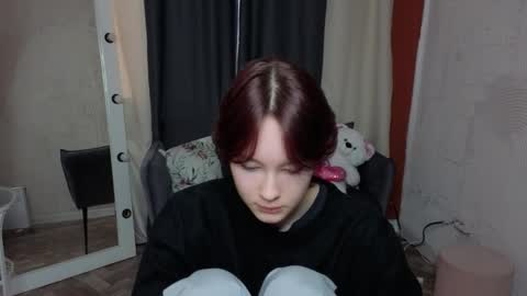 Anni online show from February 3, 6:40 am