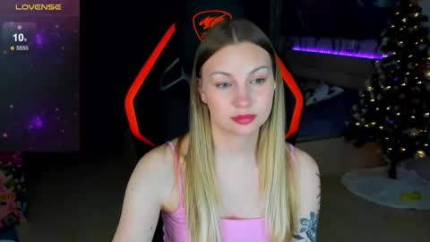 Annie online show from February 3, 11:41 pm