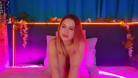 annie online show from November 30, 9:44 pm