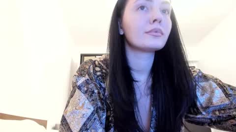 Annie online show from March 1, 5:17 pm