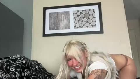  ONLY FANS   online show from April 28, 8:24 pm