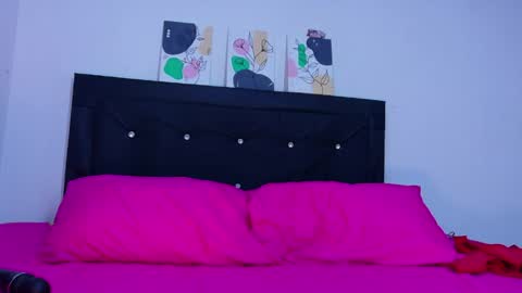 AnnieCollins69 online show from March 11, 9:07 pm