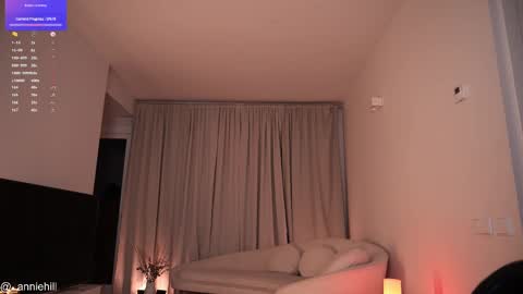 anniehillofficial_ online show from February 16, 11:16 pm