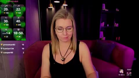 Annie online show from February 28, 11:58 am