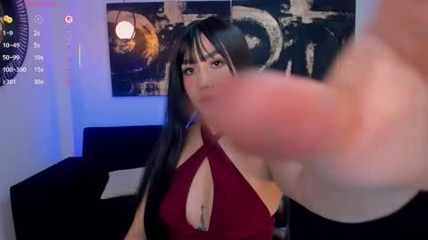 Annie Monroe online show from December 20, 3:08 pm