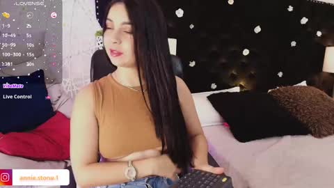 ANNIE  online show from September 28, 12:36 pm