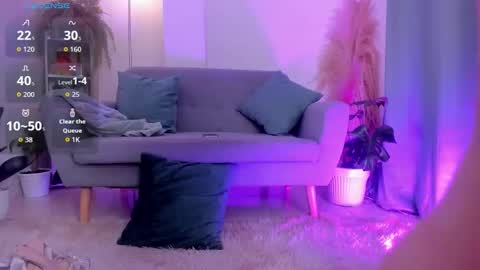 Anntonia Woods  online show from November 5, 2:57 am