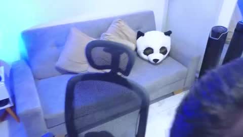 ANNY LOUIS online show from November 7, 10:45 pm