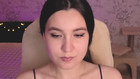 Annie online show from June 16, 3:21 am