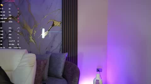 Ana online show from October 7, 11:39 am