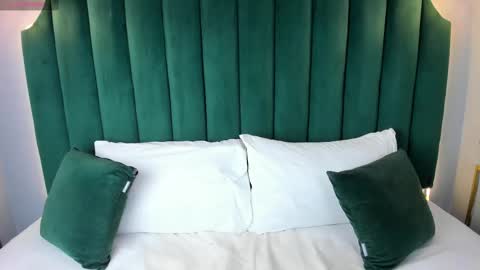 Anny Colson online show from September 30, 4:12 am