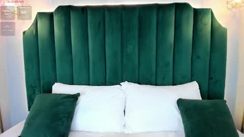 Anny Colson online show from October 15, 5:11 am