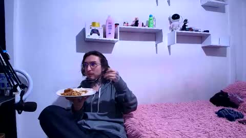 anny harris online show from March 25, 8:59 pm