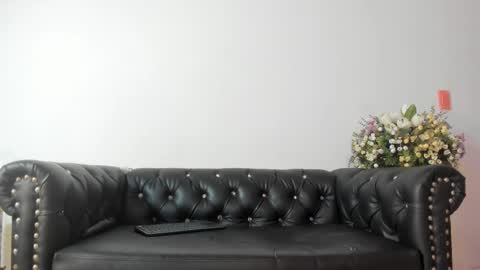 LittleSunny  My schedule 1400 - 2200 GMT -5 online show from November 20, 5:28 am