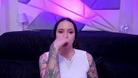 AnnyT online show from February 2, 1:55 am