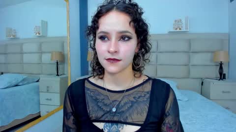 AnnyT online show from September 11, 10:00 pm