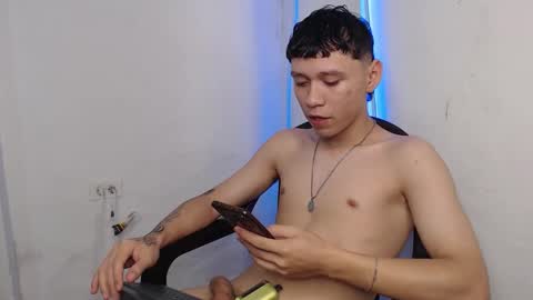 Snapshot of anoine_dirty chatting on October 8, 5:46 am Antoine Dirty online show from October 8, 5:46 am