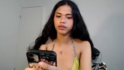 anok_yaii online show from November 10, 6:27 am