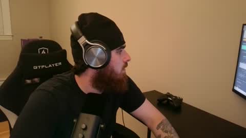 anotherstr8guy online show from July 14, 2:05 am