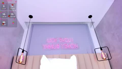 Anthonella  online show from March 20, 5:18 pm