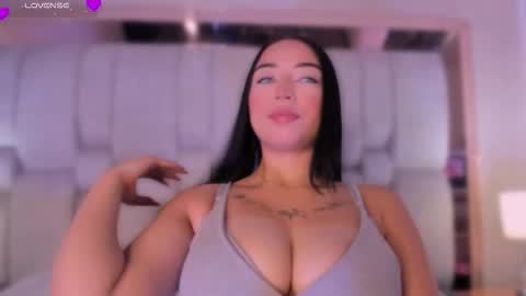 Anthonella Sweet online show from October 29, 11:23 am