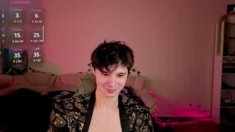 Anthony online show from February 25, 5:44 am