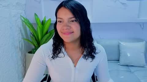 Antonela online show from September 29, 12:48 pm