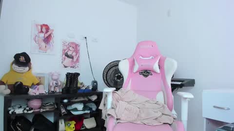 Antonella online show from October 4, 10:40 pm