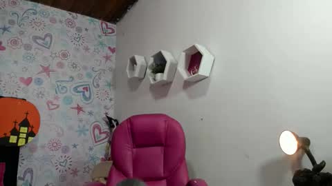 ANTONELLA online show from October 9, 1:05 pm