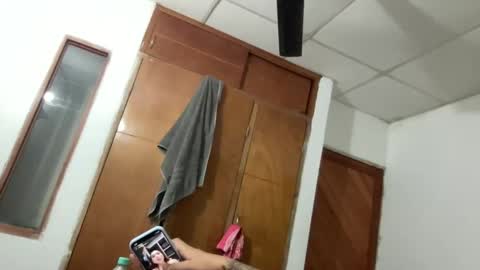 Antonia online show from December 5, 2:37 am