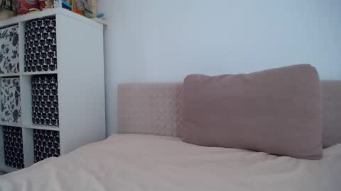 Antonia online show from March 7, 2:34 pm