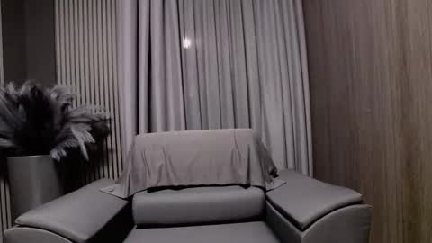 HI My name is Antonio online show from April 19, 6:43 pm