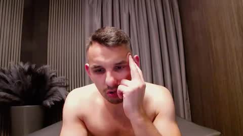 HI My name is Antonio online show from March 25, 8:04 pm