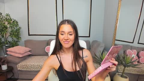 Anya online show from March 12, 1:48 pm